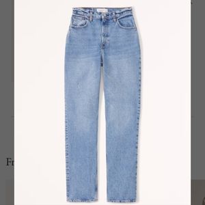 Curve Love Ultra High Rise 90s Jeans